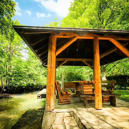 Eden Dobrenica בית נופש Bihać